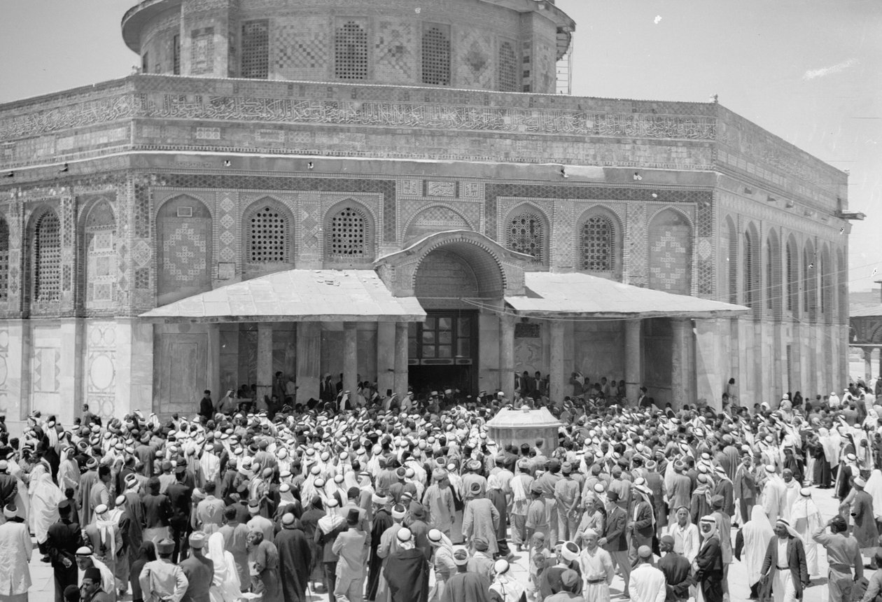 Nahas Pashas besøk til Dome of the Rock, 1943 (bw-bilde) av Unbekannt Unbekannt