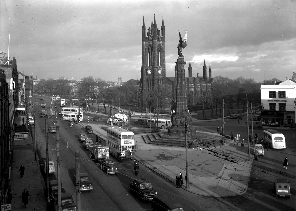 Utsikt over Haymarket og St Thomas Church, Newcastle upon Tyne, januar 1956 (bw-bilde) av Unbekannt Unbekannt