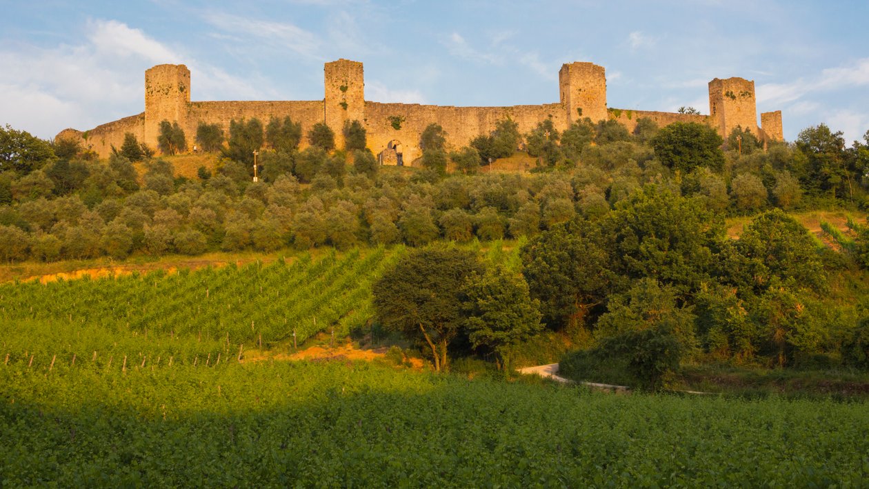 Befestet middelalderby, Monteriggioni, Italia av Unbekannt Unbekannt