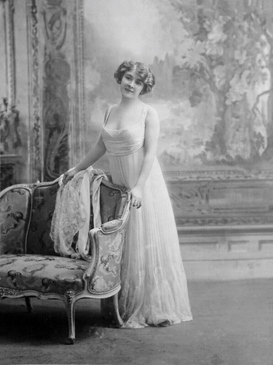 Amélie Diéterle ved sin debut som skuespiller i Théâtre des Variétés. av Nadar
