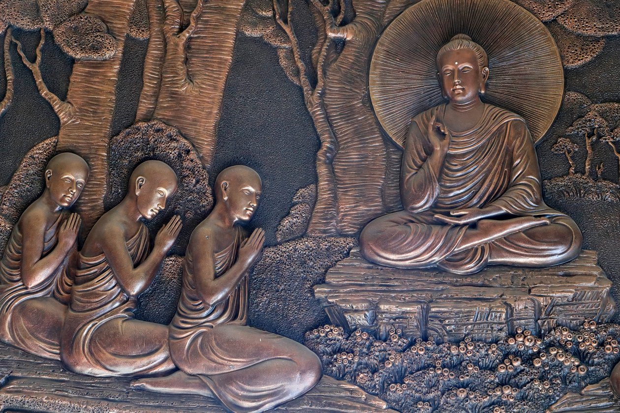 Linh Phong buddhisttempel, Life of Buddha, Etter hans opplysning holdt Buddha Shakyamuni sin første preken, Dalat, Vietnam av Unknown