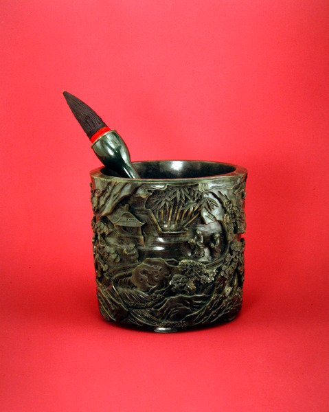 Lærde børsteholder og børste, Qianlong Period (1736-95) (nephrite jade) (se også 394817) av Chinese School