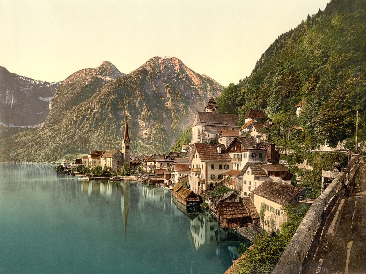 Hallstadt, Østerrike, pub. ca. 1890–1900 (kromolitografi) av English Photographer