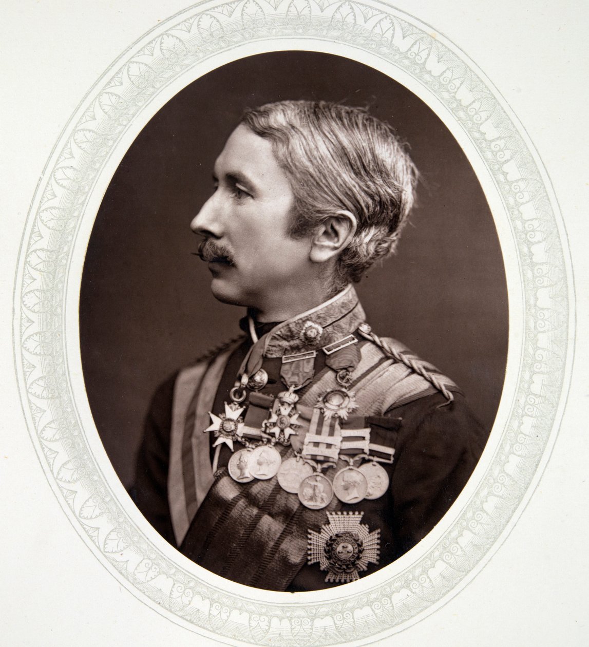 Sir Garnet Wolseley av English Photographer