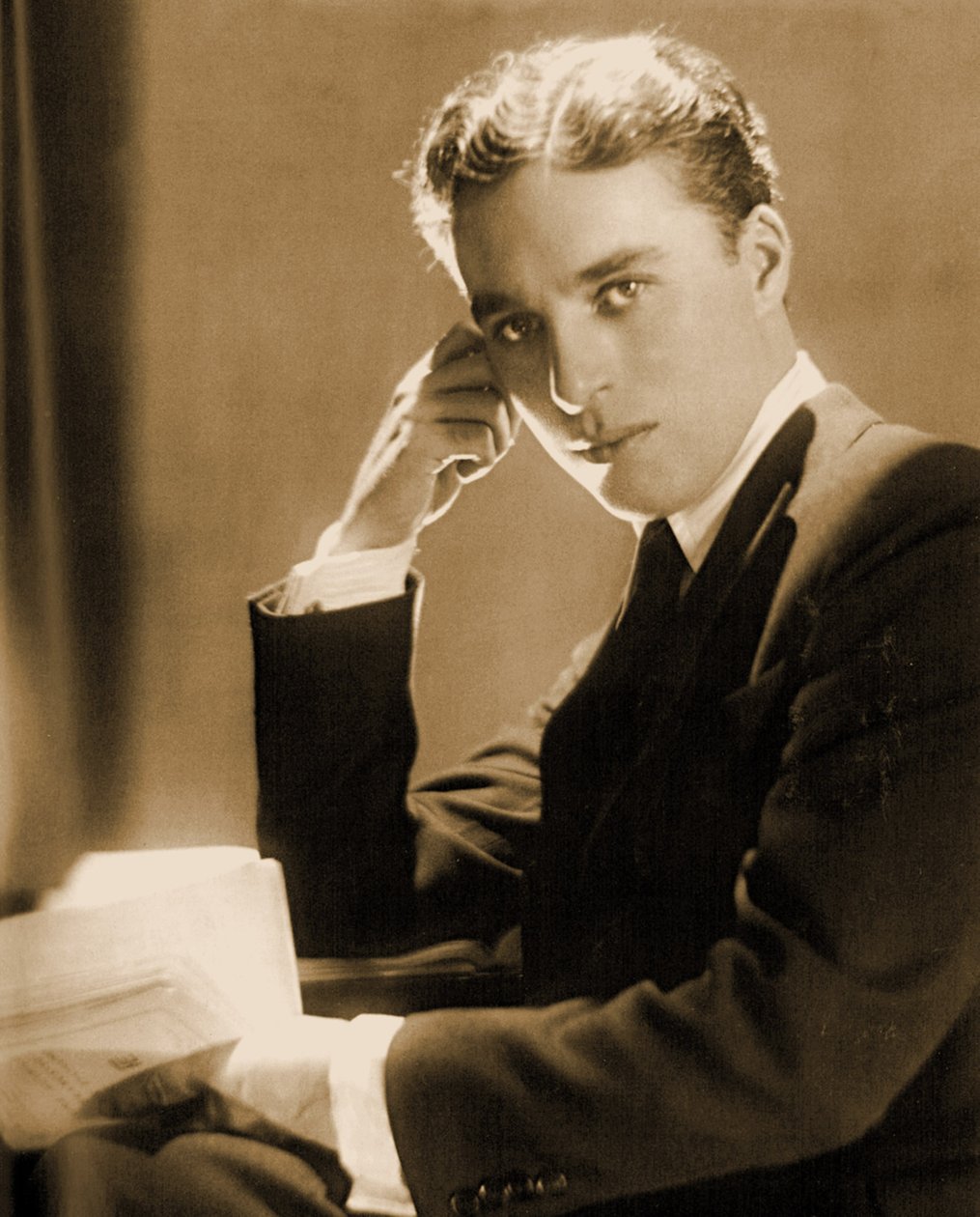 Portrett av Charlie Chaplin av Adolf de Meyer