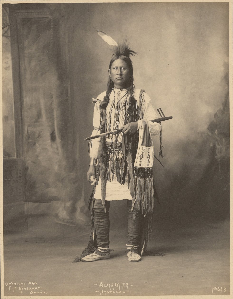  av Adolph F. Muhr
