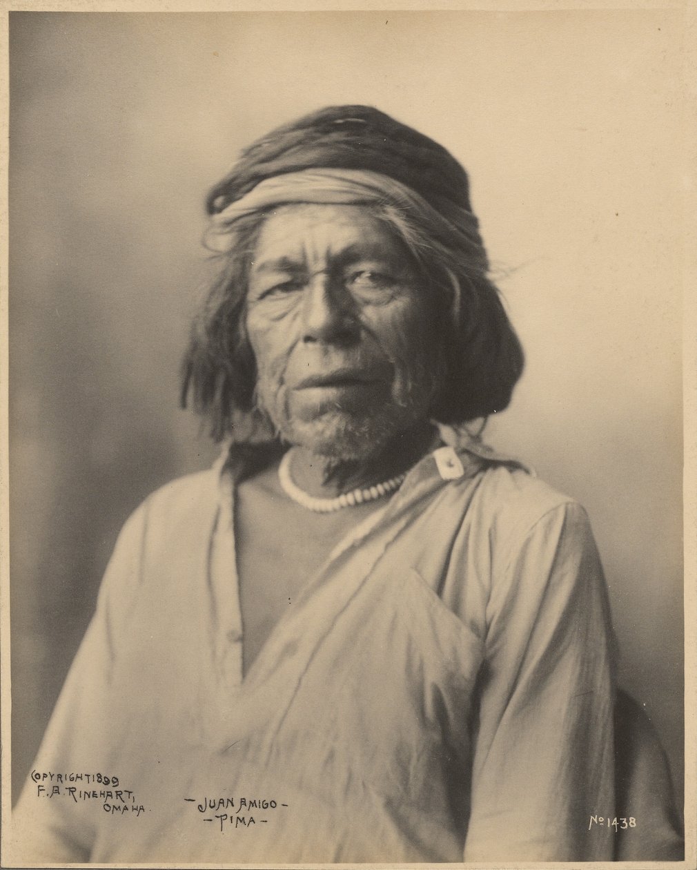  av Adolph F. Muhr