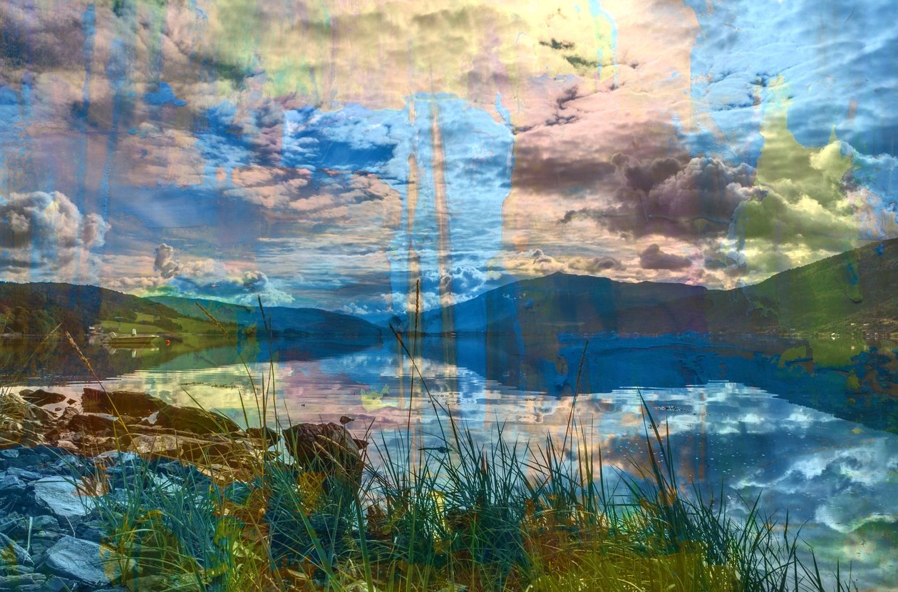 Lakes, 2019, (blandet media) av Alex Caminker