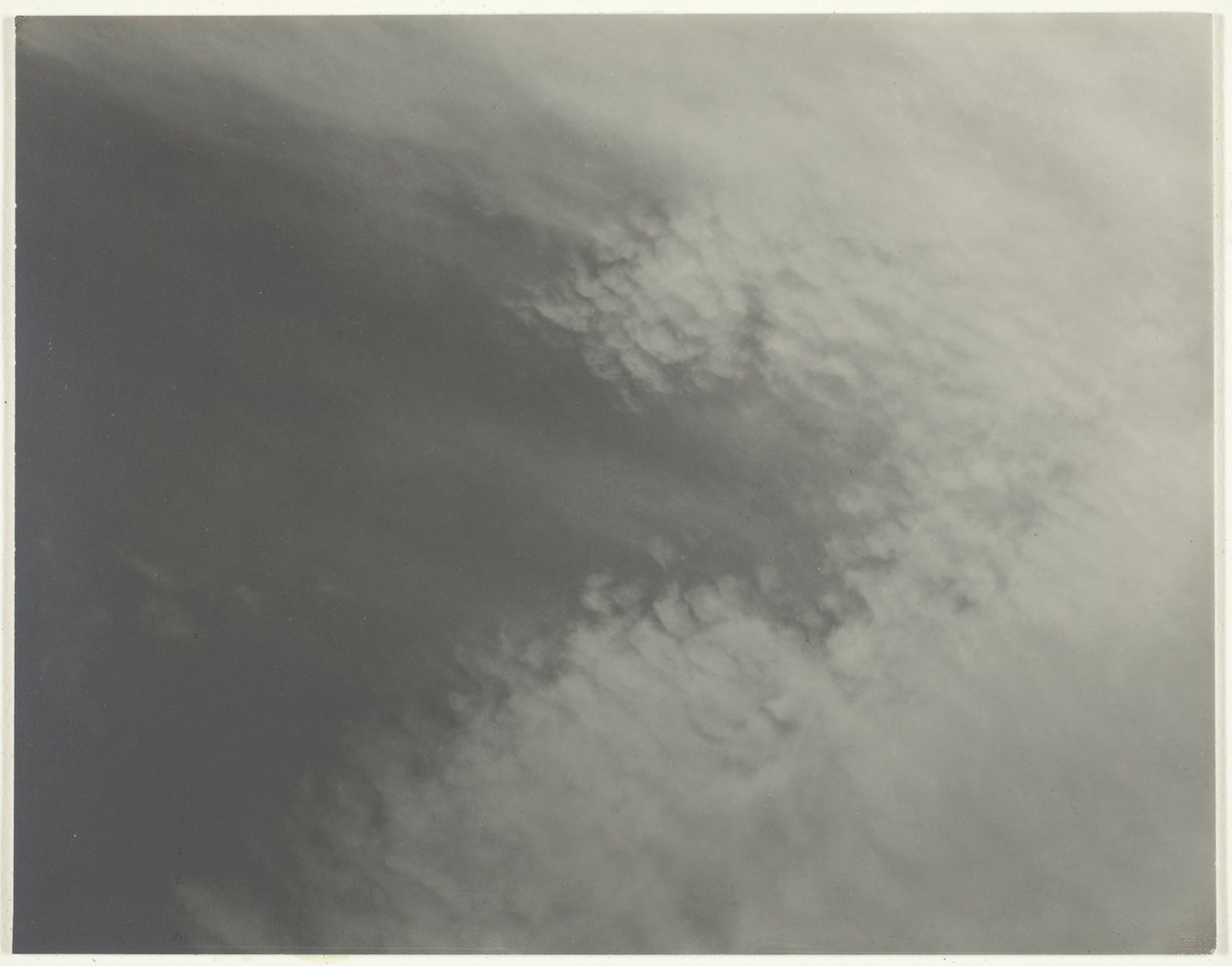 Tilsvarende, fra sett E Print 1, 1923. av Alfred Stieglitz