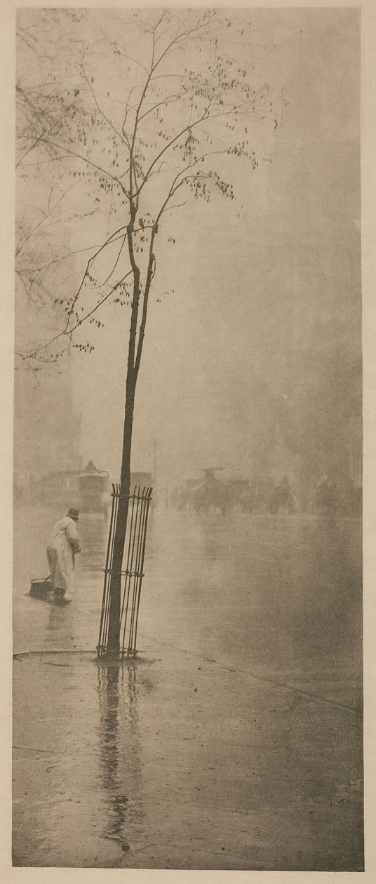 Vårbyger, 190001. av Alfred Stieglitz