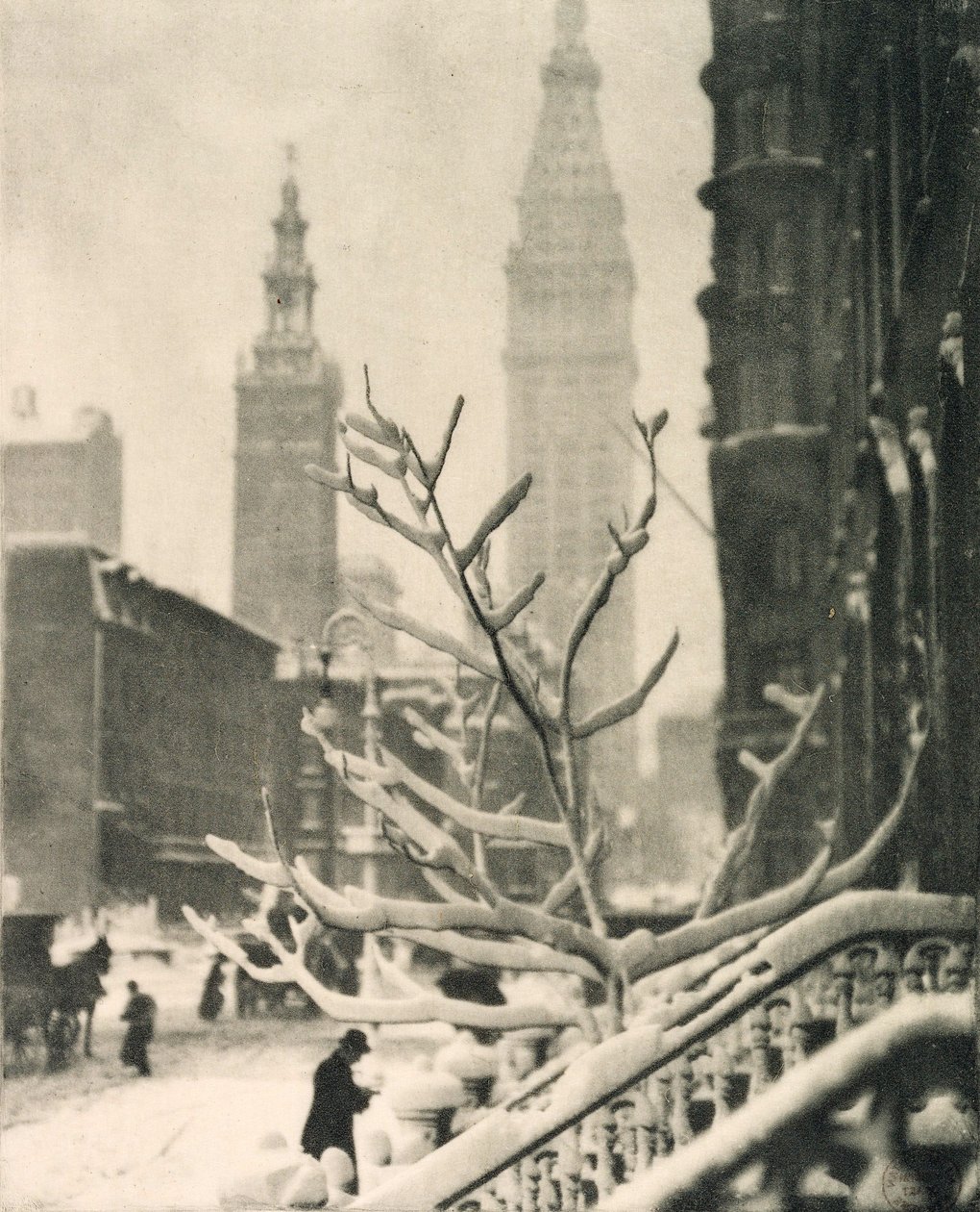 To tårn - New York av Alfred Stieglitz