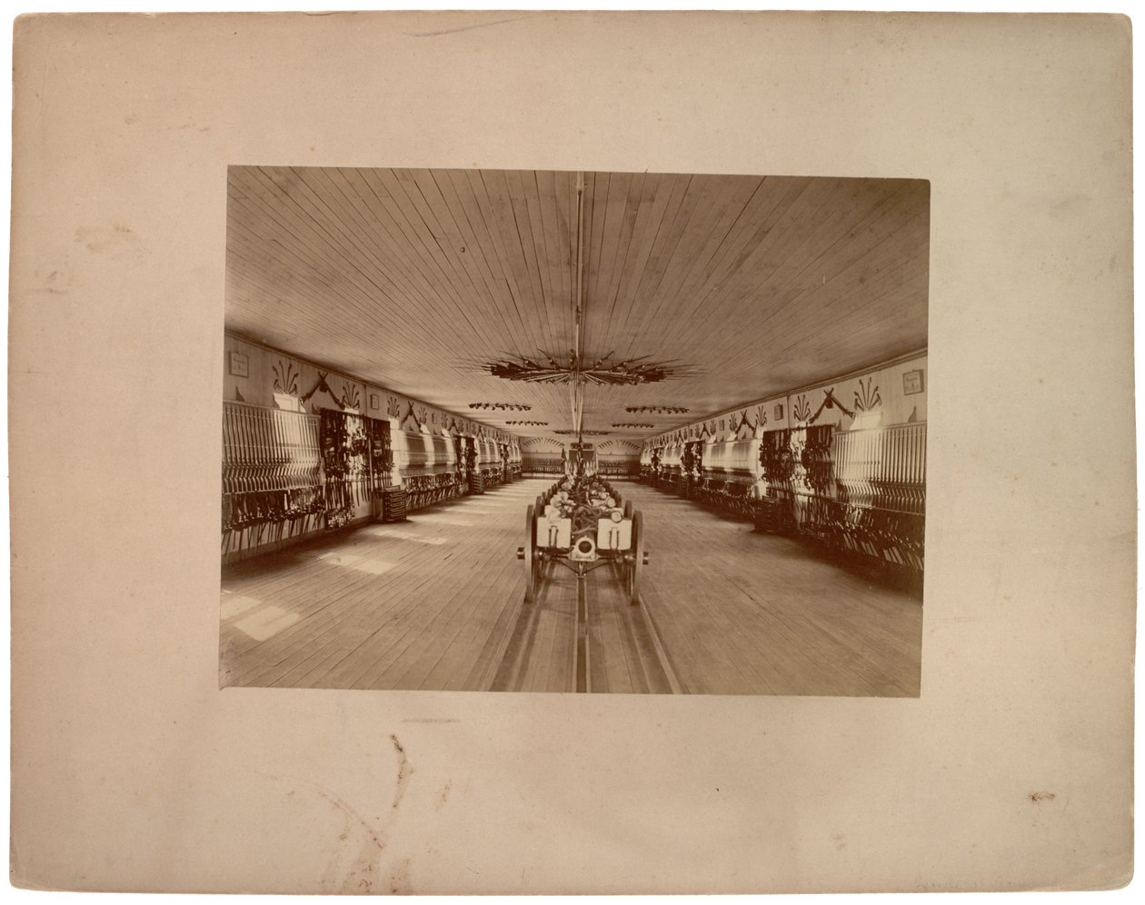 Inside of Armward, ca. 1870 (sepia-bilde) av American Photographer