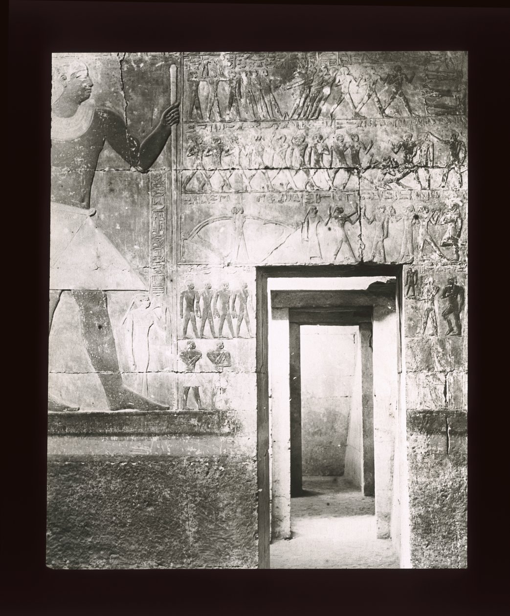 Graven til Mera, Sakkara, 6. dynasti (lanternesklie) av American Photographer