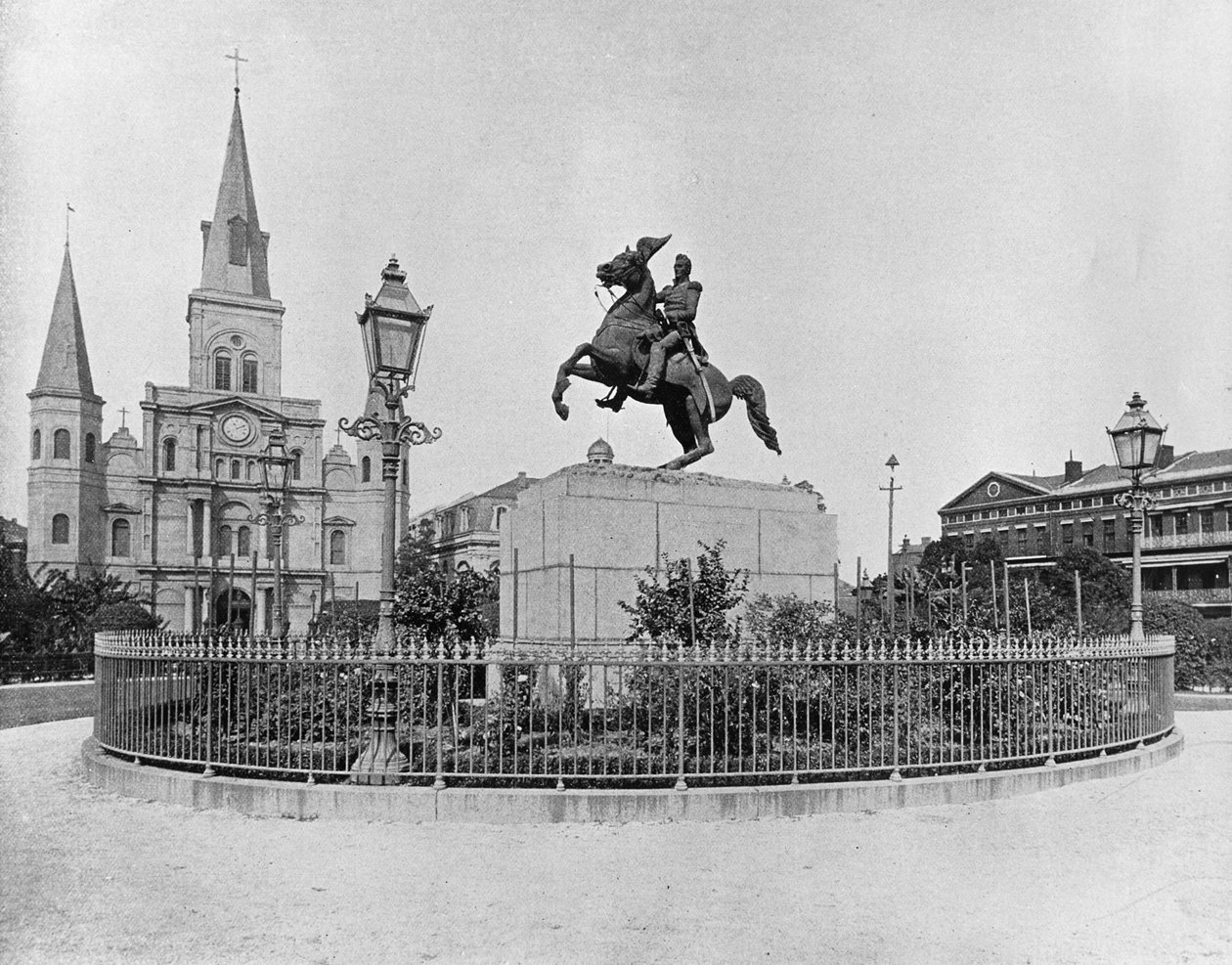 Jackson Square, New Orleans, ca. 1890 (s/hvitt-bilde) av American Photographer