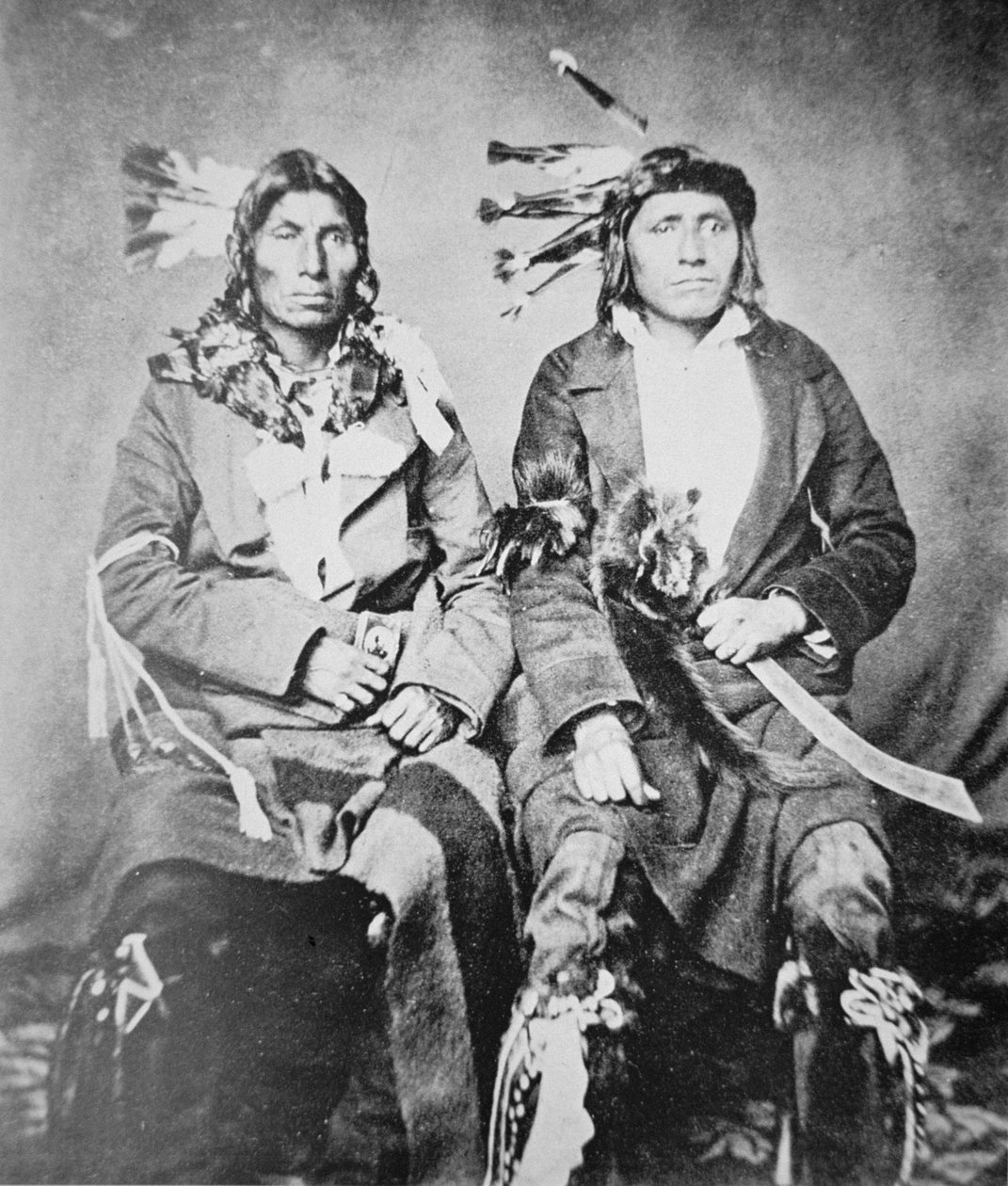To Sioux-sjefer av American Photographer