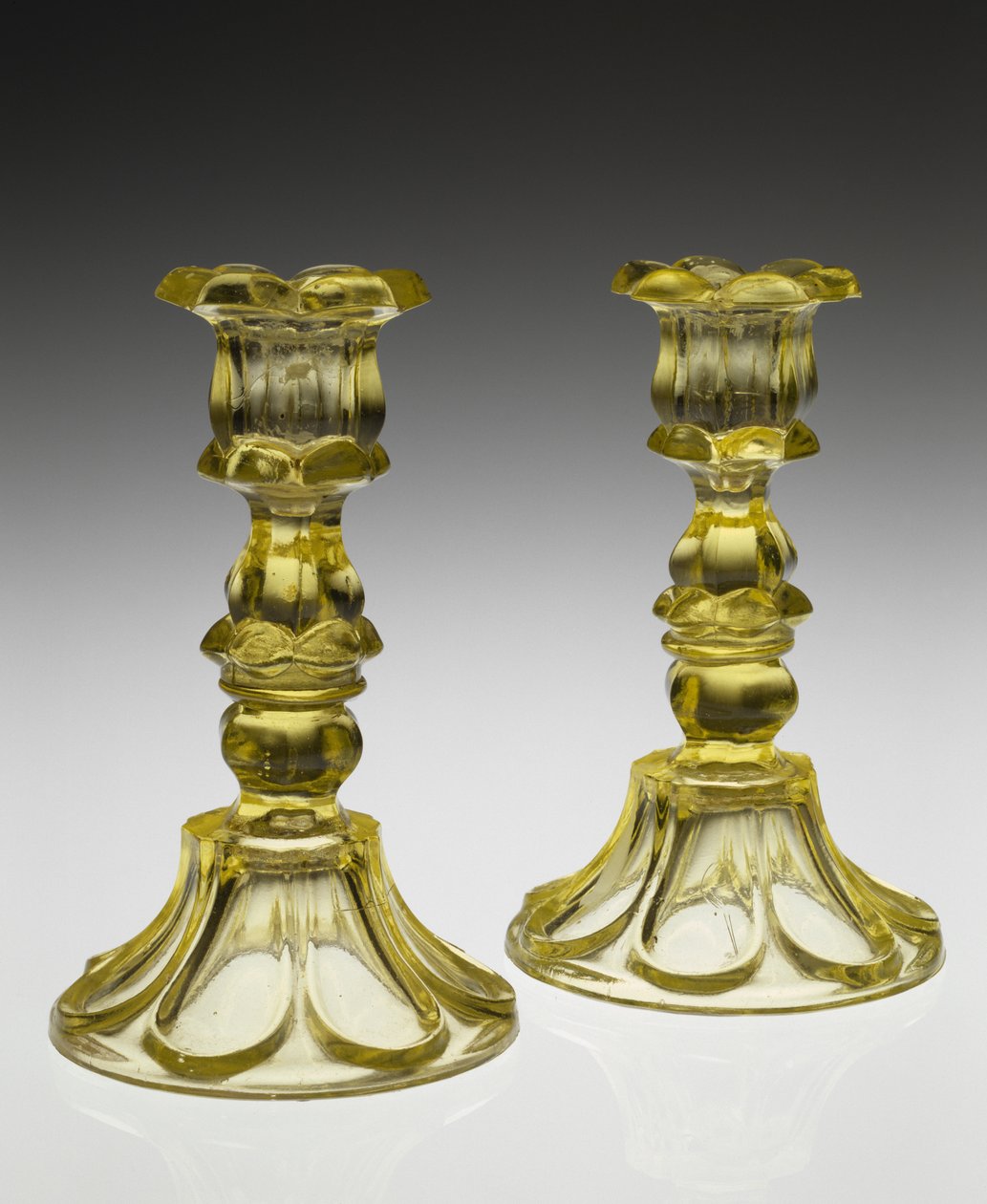 Lysestaker, ca. 1840–1855 (blyglass) av American School