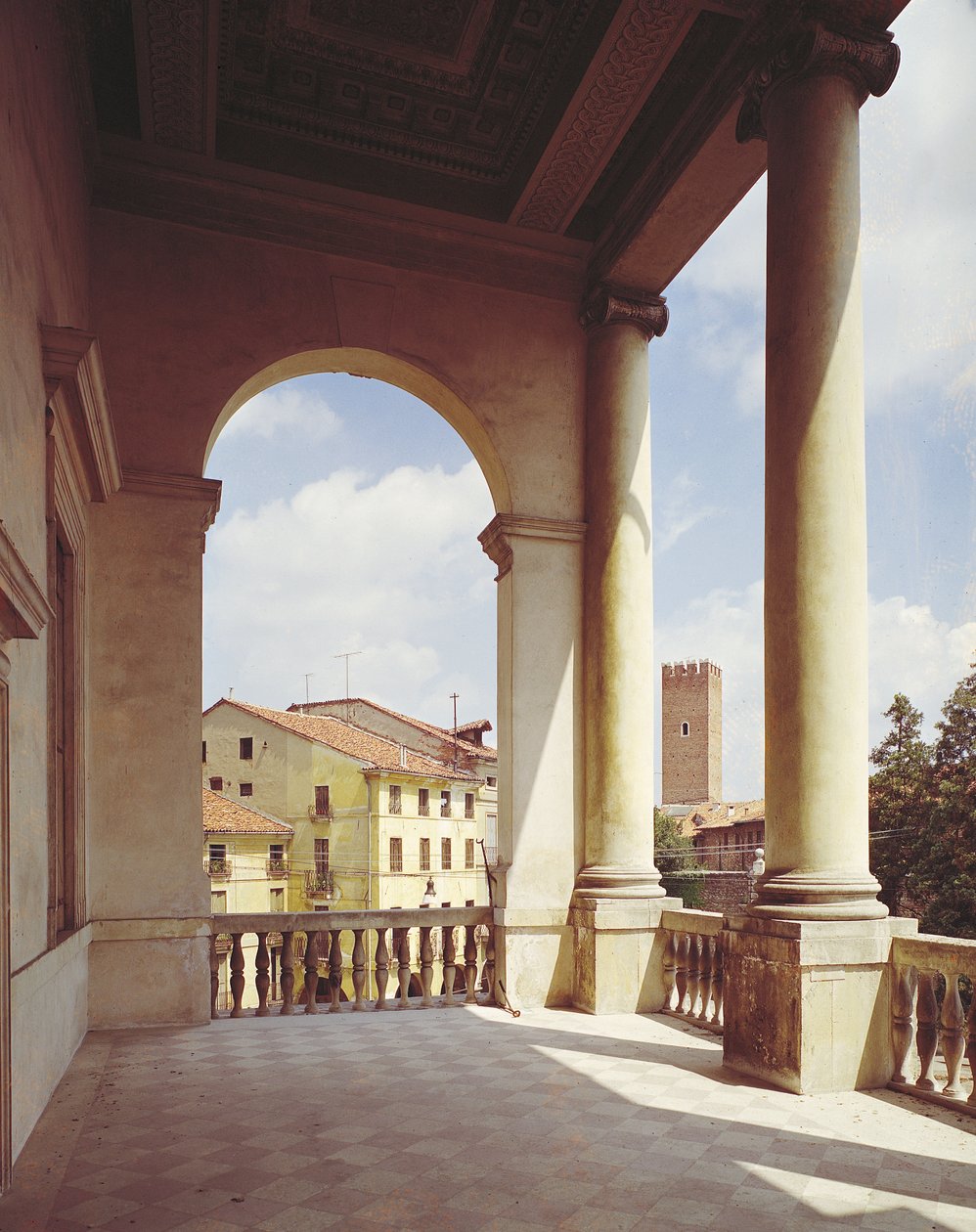 Detalj av galleriet til hovedfasaden, foto ca. 1550 av Andrea Palladio