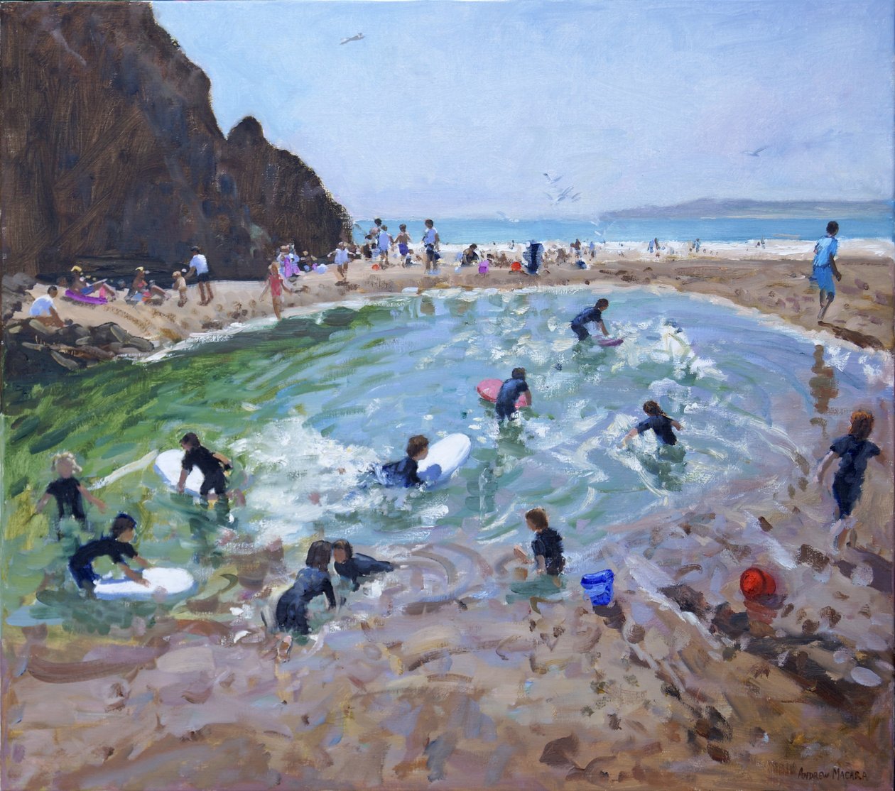 Young Surfers, Tenby, 2016, av Andrew Macara