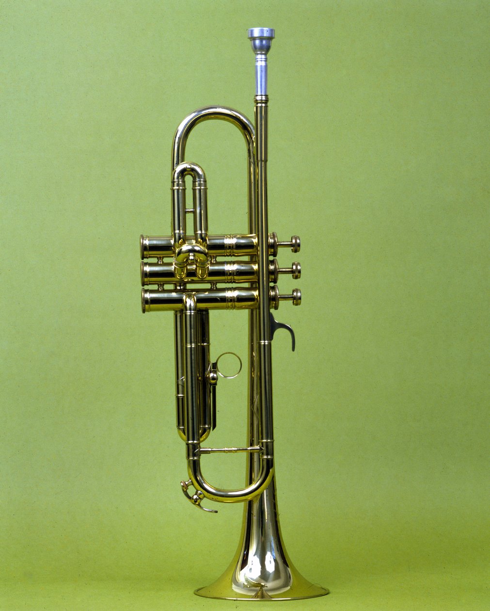 Musikkinstrument: trompet. 1990. av Anonymous Anonymous