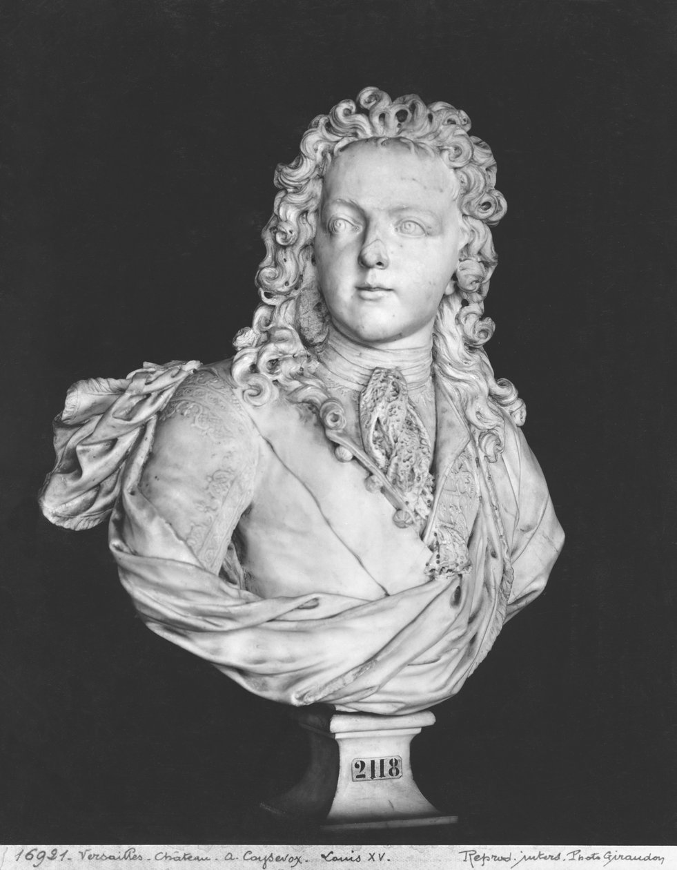 Byste av Louis XV (1710-74) 1719 (marmor) av Antoine Coysevox