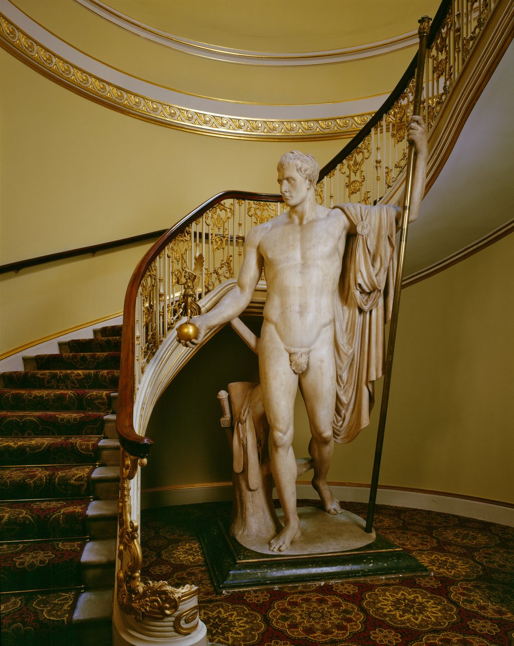 Napoleon som fredsstifteren Mars (marmor) av Antonio Canova