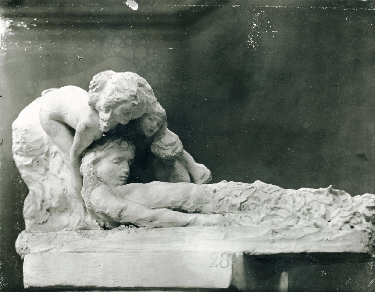 Poetens oppstandelse (gips) av Auguste Rodin