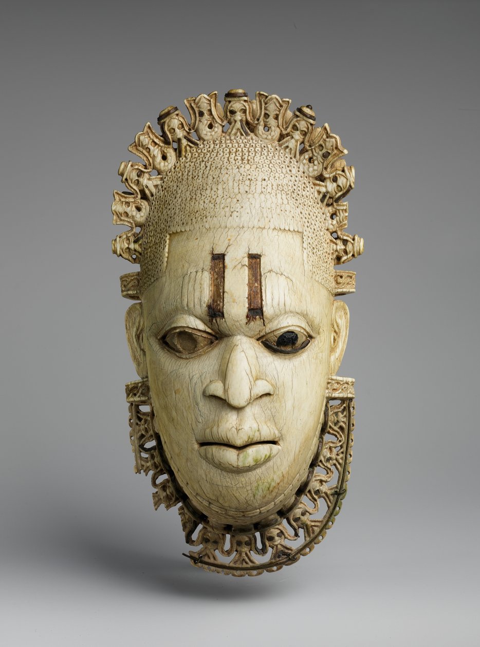 Iyoba (dronningemor) anhengsmaske av Benin Benin