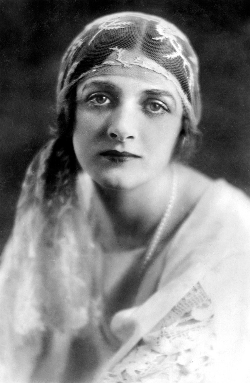 Gladys Cooper 1888-1971, engelsk skuespillerinne, 1900-tallet. av Bertram Park