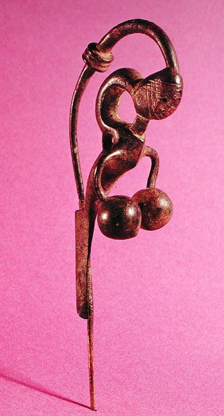 Fibula (jern) av Bronze Age