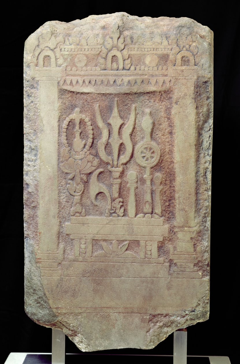 Brahman-stele som viser Trimurti, 2. - 7. århundre (sandstein) av Cambodian School