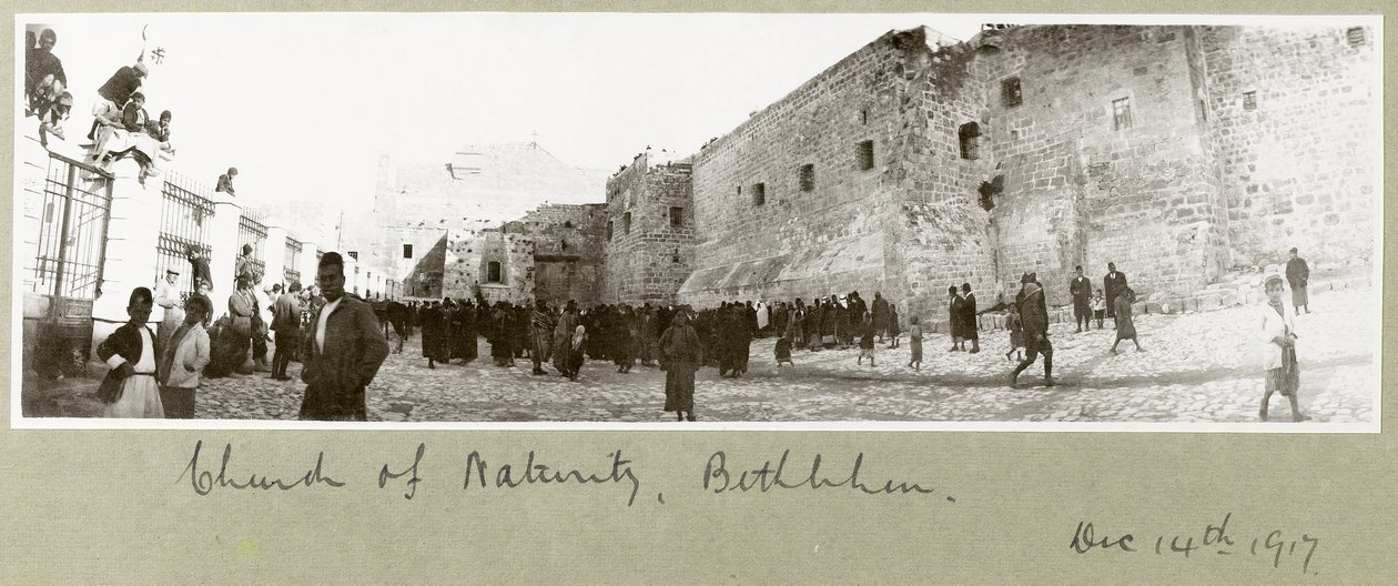 Fødselskirken, Betlehem, 14. desember 1917 av Capt. Arthur Rhodes