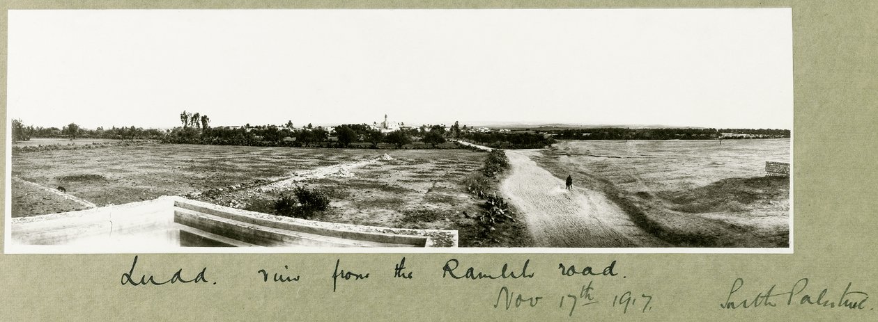 Ludd, utsikt fra Ramleh-veien, 17. november 1917 av Capt. Arthur Rhodes