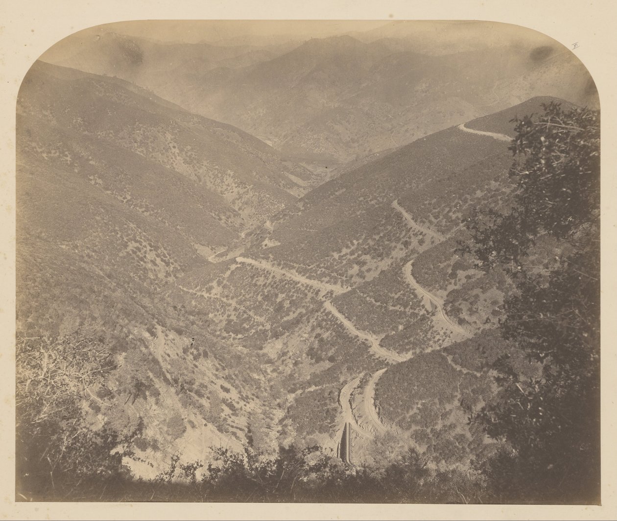 Hells Hollow av Carleton E. Watkins