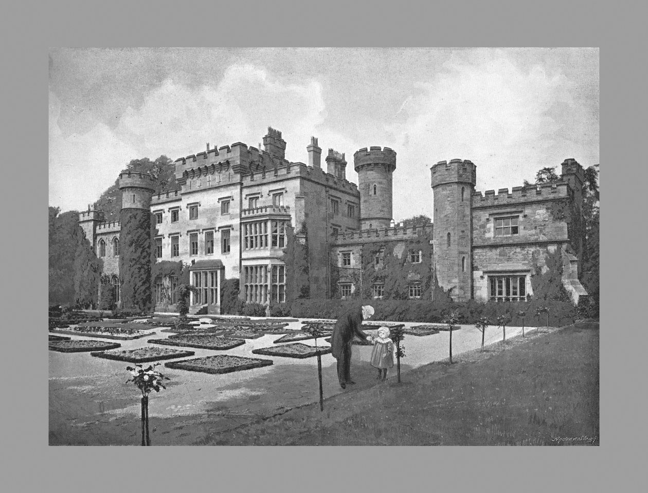 Hawarden Castle, ca 1900 av Catherall and Pritchard