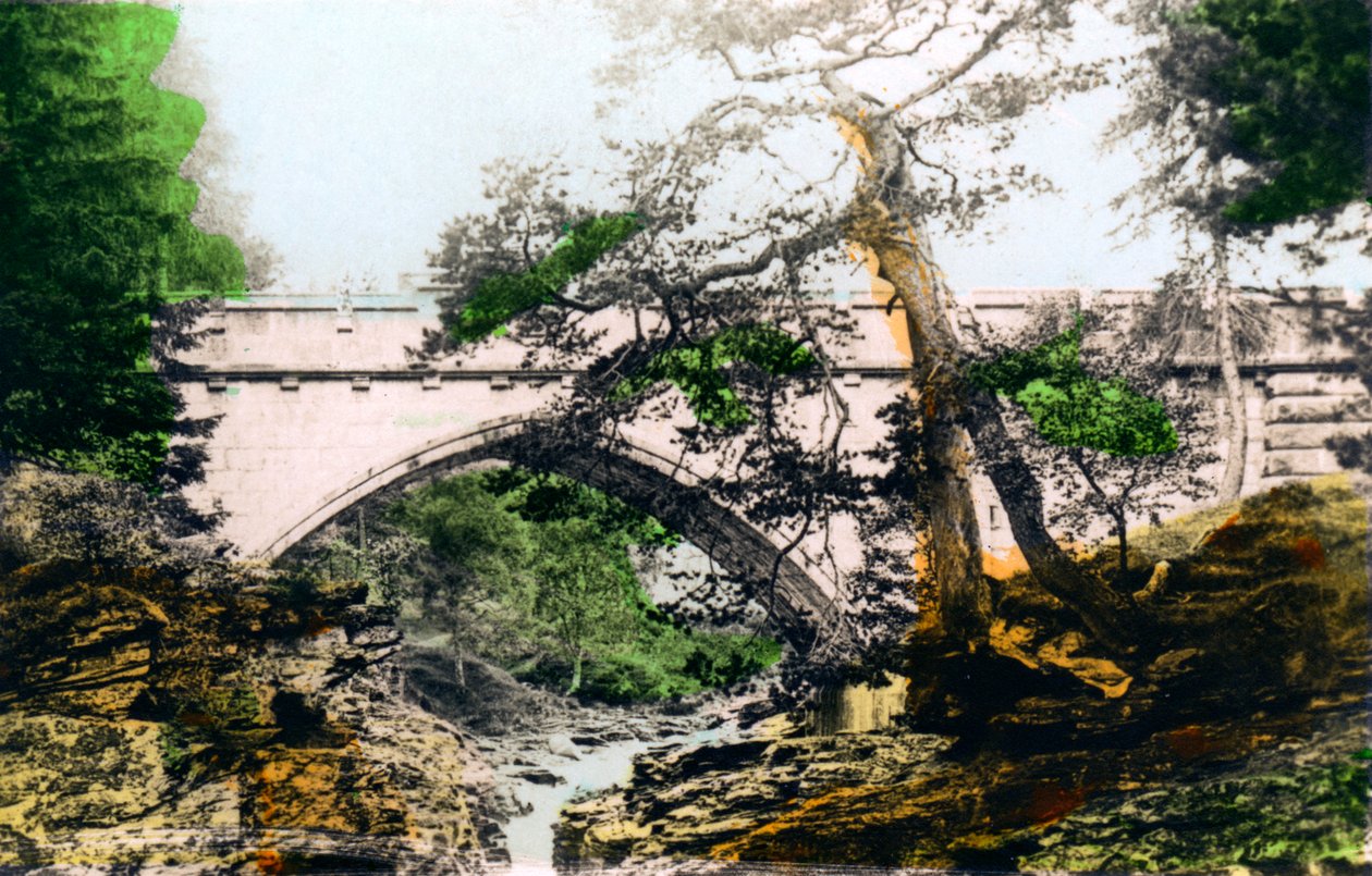 The Linn of Dee, Braemar, Aberdeenshire, 1926. av Cavenders Ltd