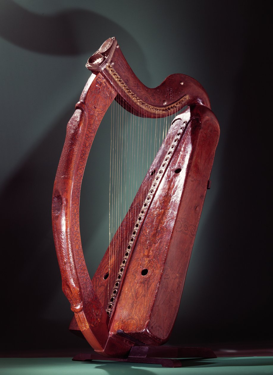 Harpe (tre med messing og sølv) av Celtic