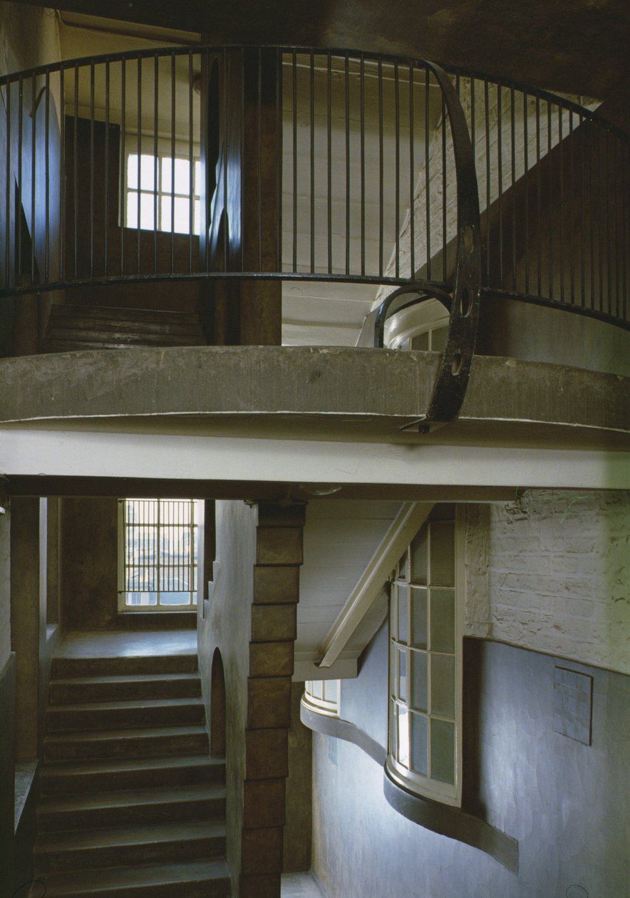 Utsikt over østtrappen, bygget 1897-99 av Charles Rennie Mackintosh