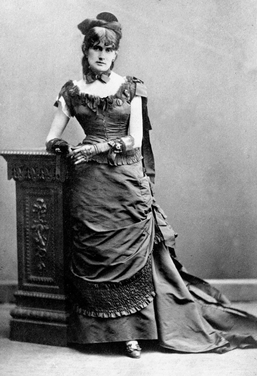 Berthe Morisot, ca. 1880 (s/hvitt-bilde) av Charles Reutlinger