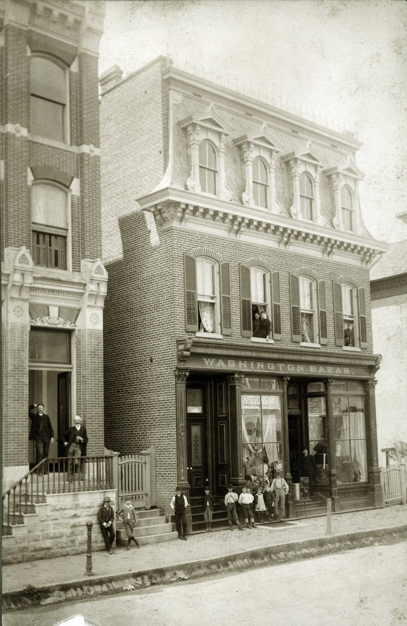 Washington Bazaar og inngang til bankbygning. Hovedgate av Chicago Steffens