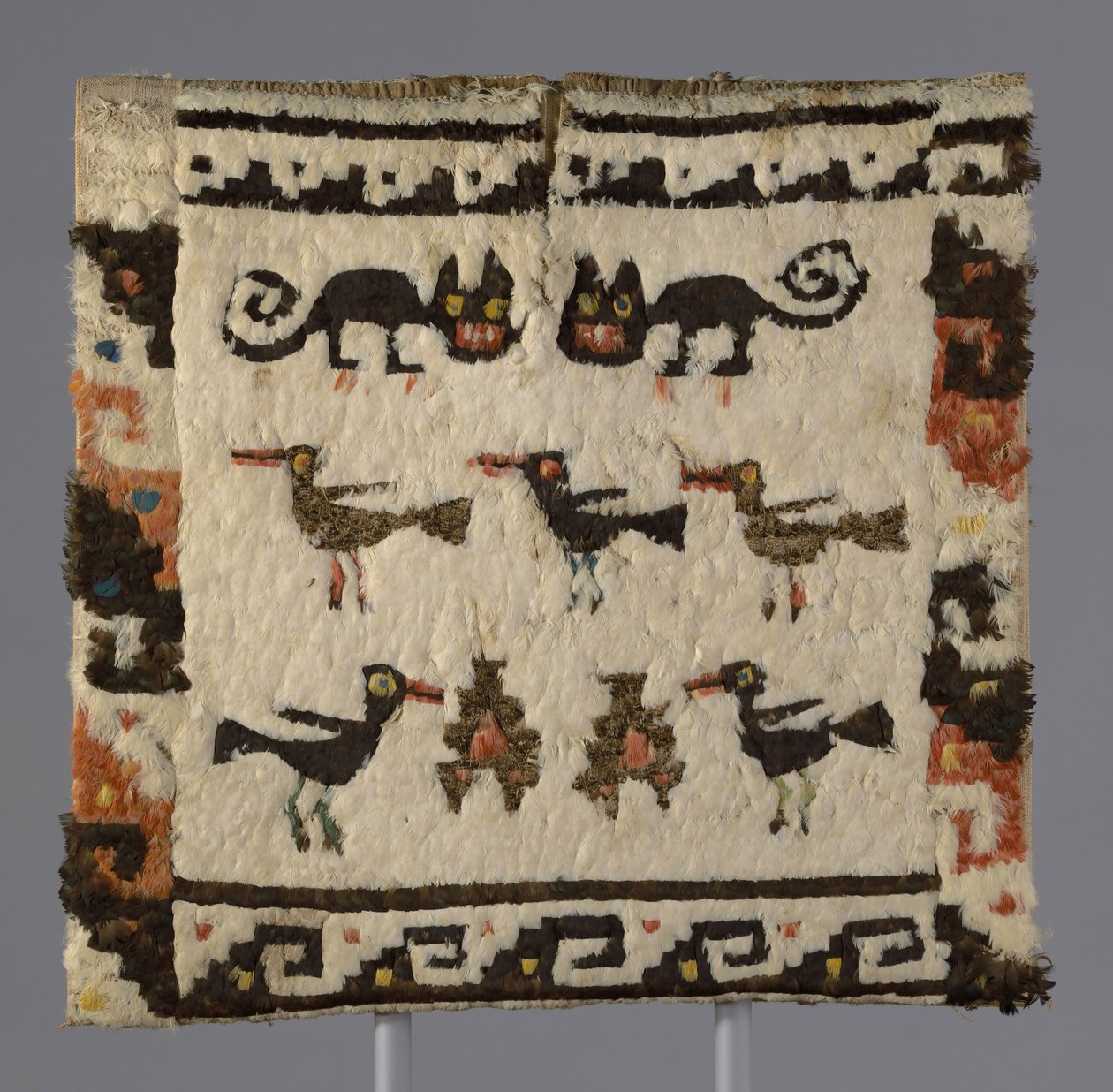 Fjærkledd tunika, 1470-1532 e.Kr av Chimu Culture