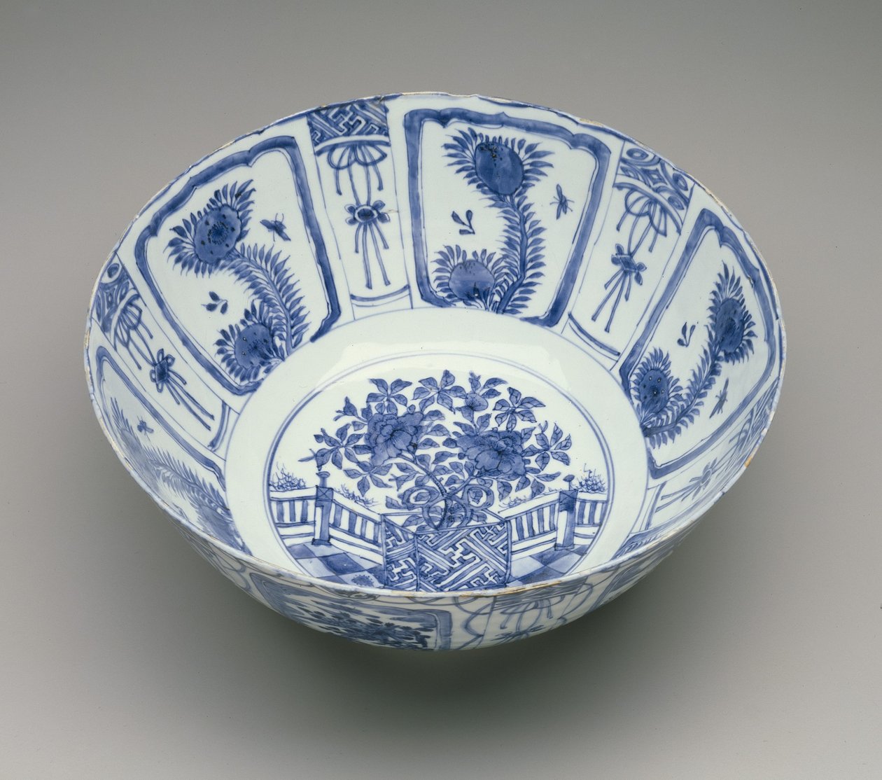 Skål, ca. 1640-50 av Chinese School
