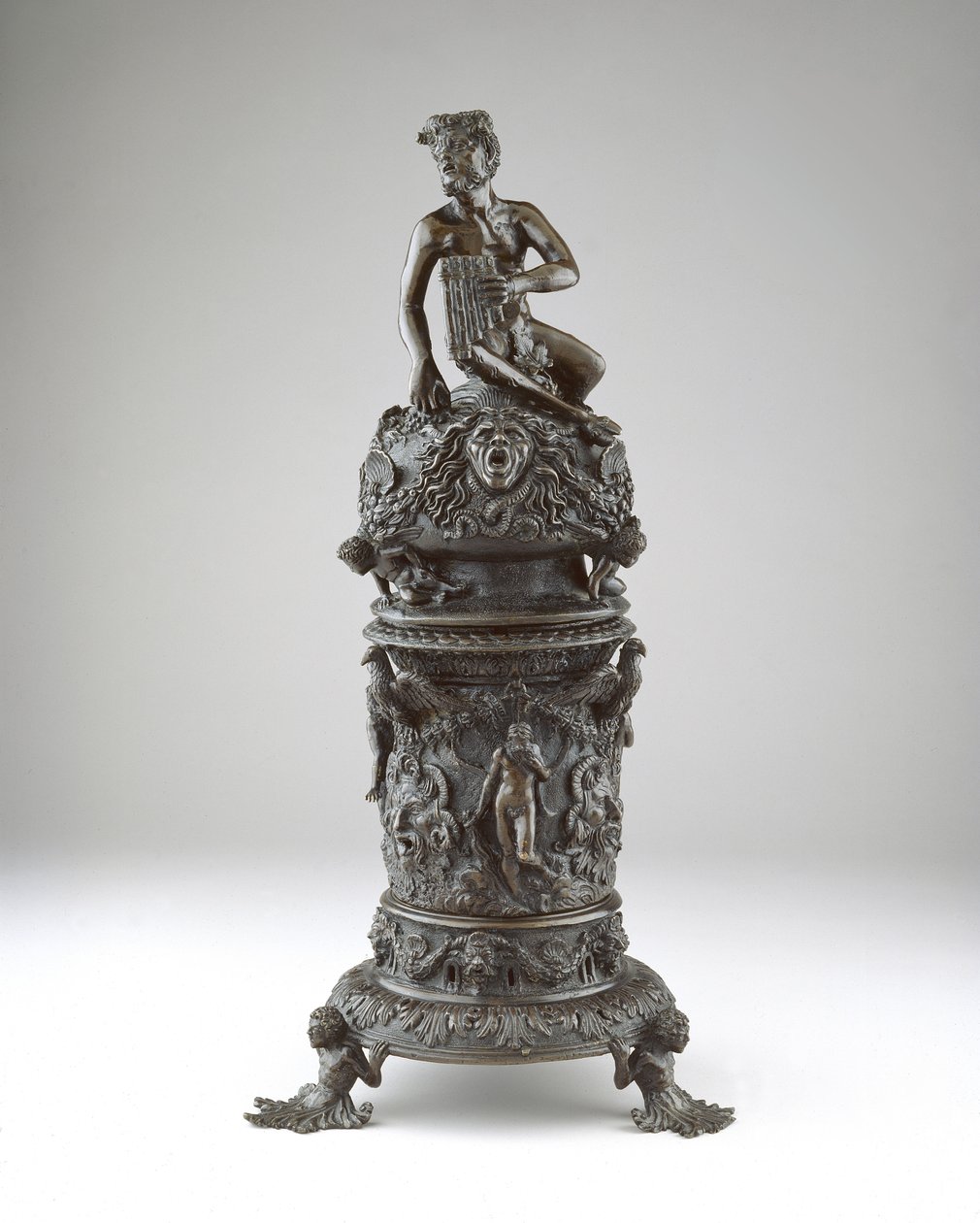 Parfymebrenner, ca. 1530-40 (bronse) av Desiderio da Firenze
