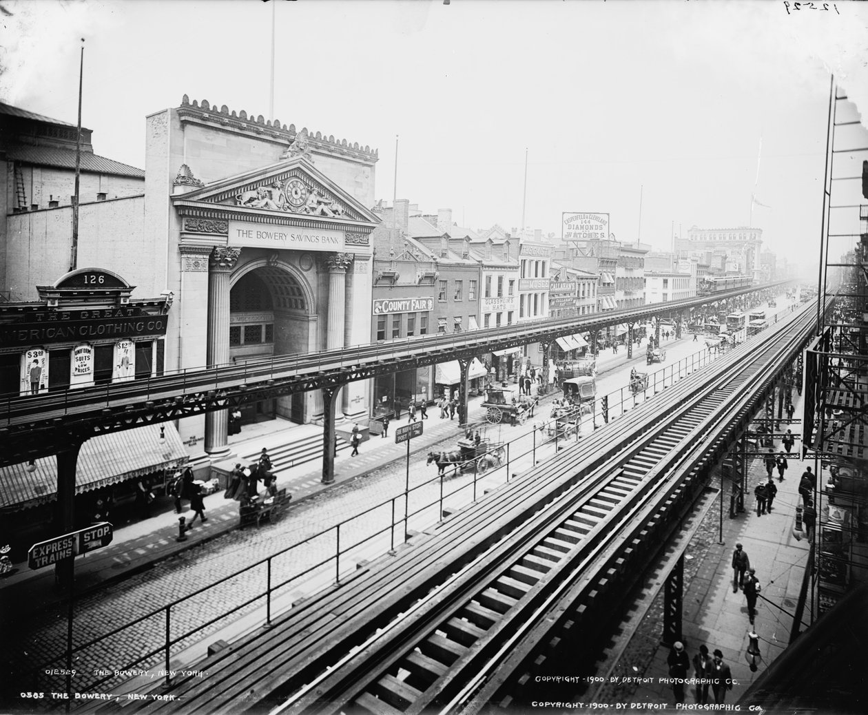 The Bowery, New York, ca. 1900 av Detroit Publishing Co.