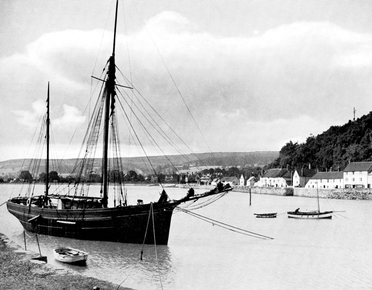 Minehode fra havnemuren, Somerset, 1924-1926. av E. Bastard