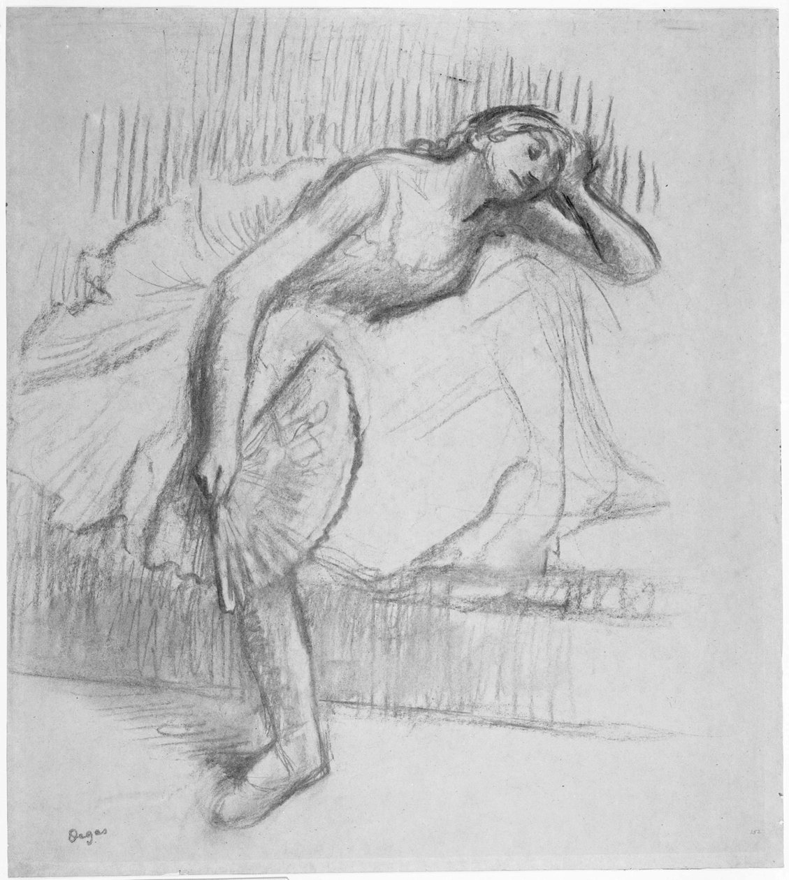 Danser hviler med en fan av Edgar Degas
