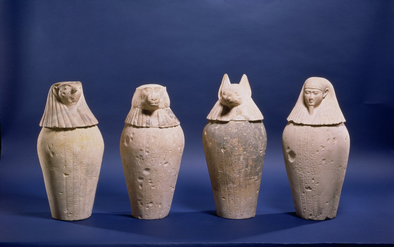 Sett med fire baldakinkrukker som tilhører Djedbastetefankh, fra graven hans i Hawara, sen periode, ca. 380-342 f.Kr. (kalkstein) av Egyptian 30th Dynasty