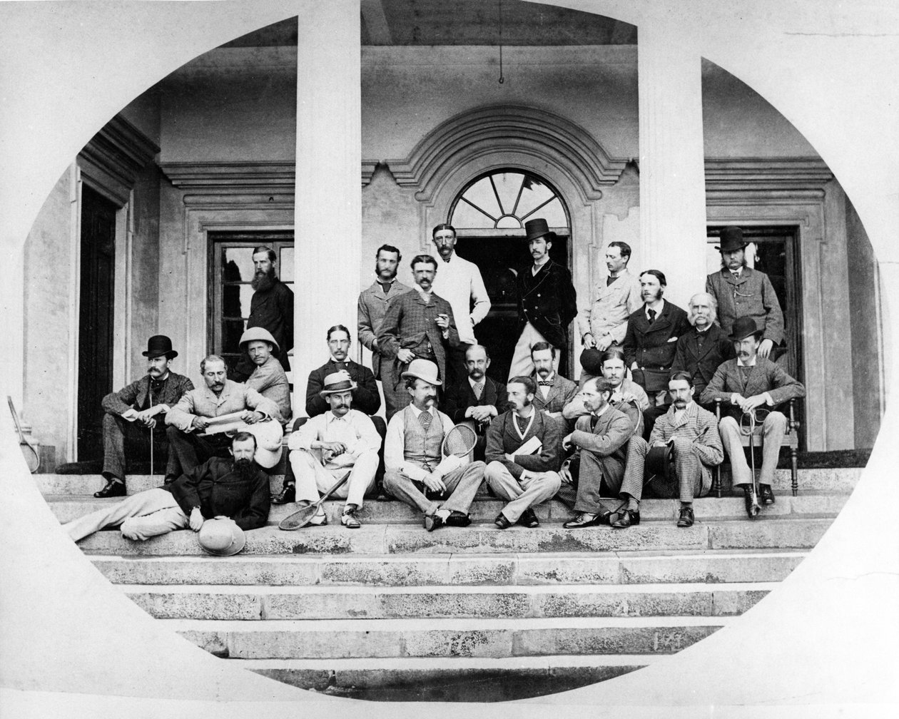 En gruppe britiske hæroffiserer, ca. 1870-tallet av English Photographer