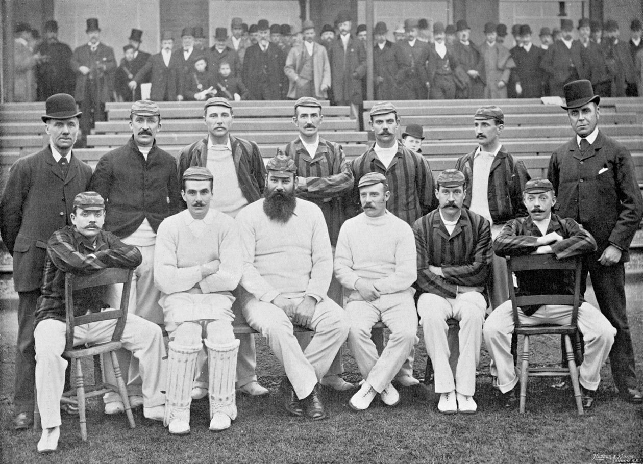 Lord Sheffields England-lag for å turnere Australia, 1891-92, fra Famous Cricketers and Cricket Grounds, utgitt av Hudson og Kearns, 1895 av English Photographer