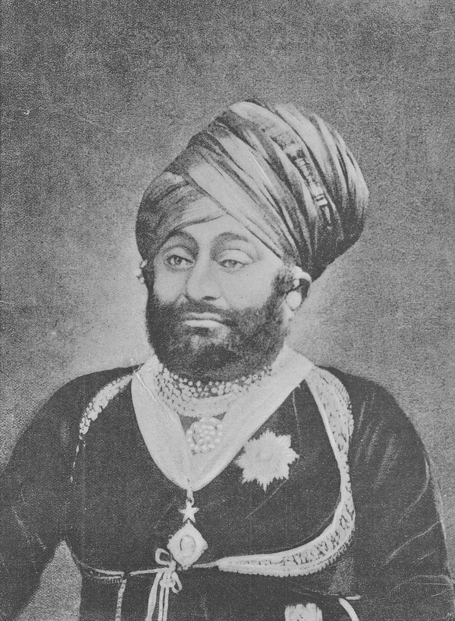 Maharaja Mansinghji E, Raj Sahib fra Dhrangadhra av English Photographer