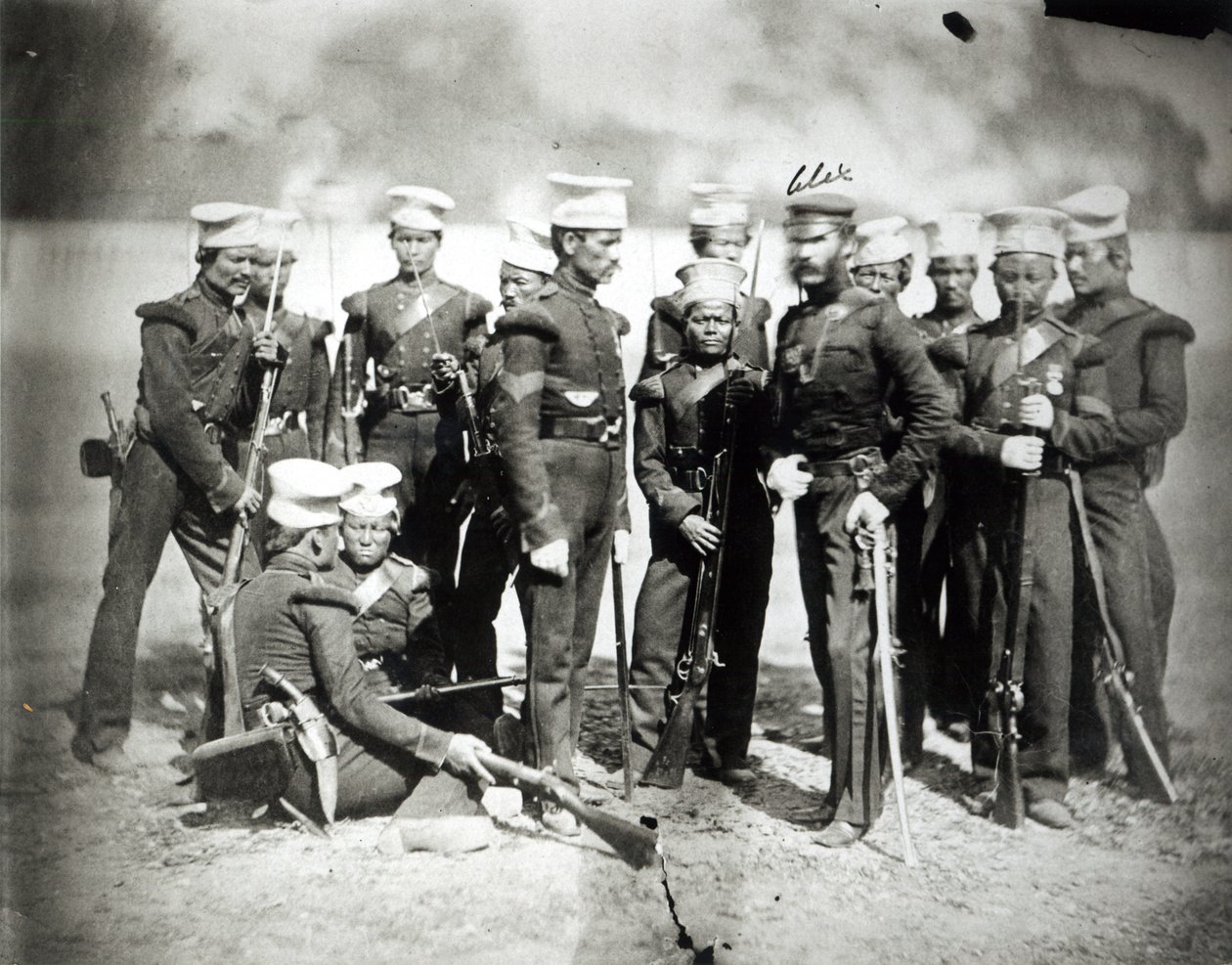 Ny Nusseeree-riflebataljon og major A. Bagot, 1857 av English Photographer